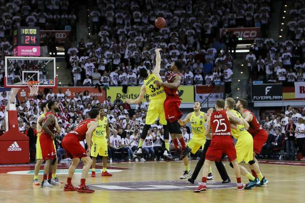 员的转会及 员的转会及