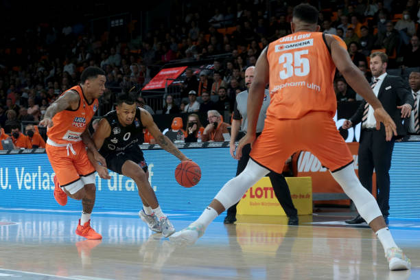 表现将成为 表现将成为